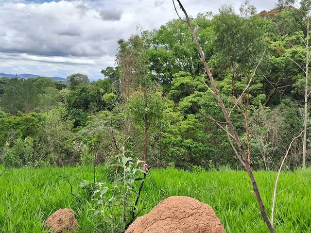 Terreno para Venda em Atibaia - 2